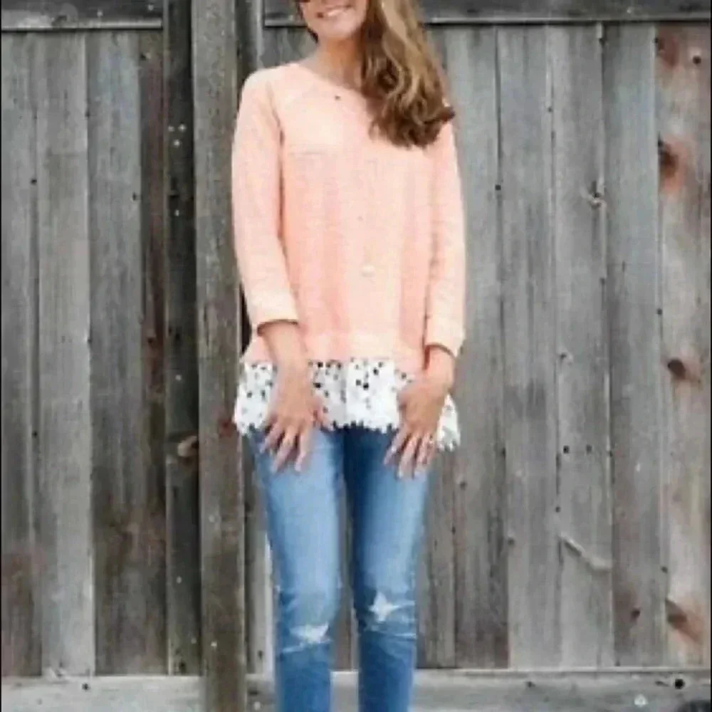 Anthropologie Sunday in Brooklyn lace hem sweater peach pull over top medium